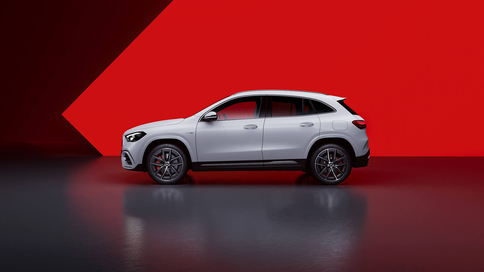 Mercedes-AMG GLA35 4MATIC SUV - Merbag