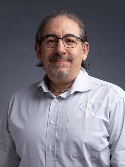 Merbag Ansprechpartner Vezia Luciano Mainardi 426X568