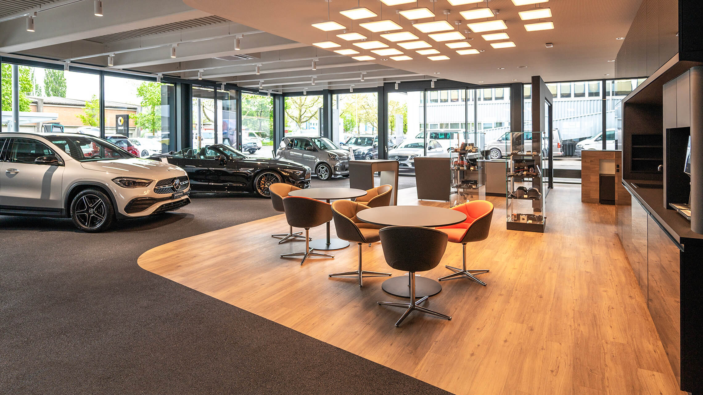 Merbag Thun Showroom 04 Photocredit Ian Kaenel