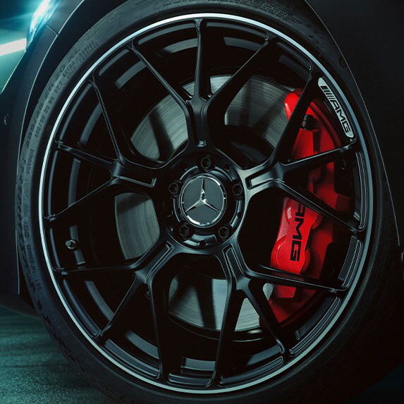 Mercedes AMG CLA 45 4MATIC+ AMG DYNAMIC PLUS Paket