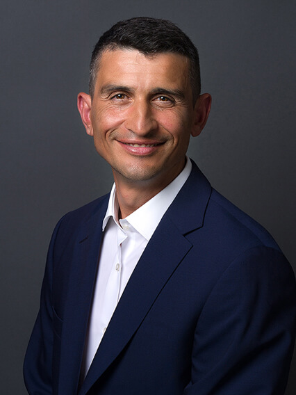 Merbag Ansprechpartner Granges-Paccot Personenwagen Rosario Parrino