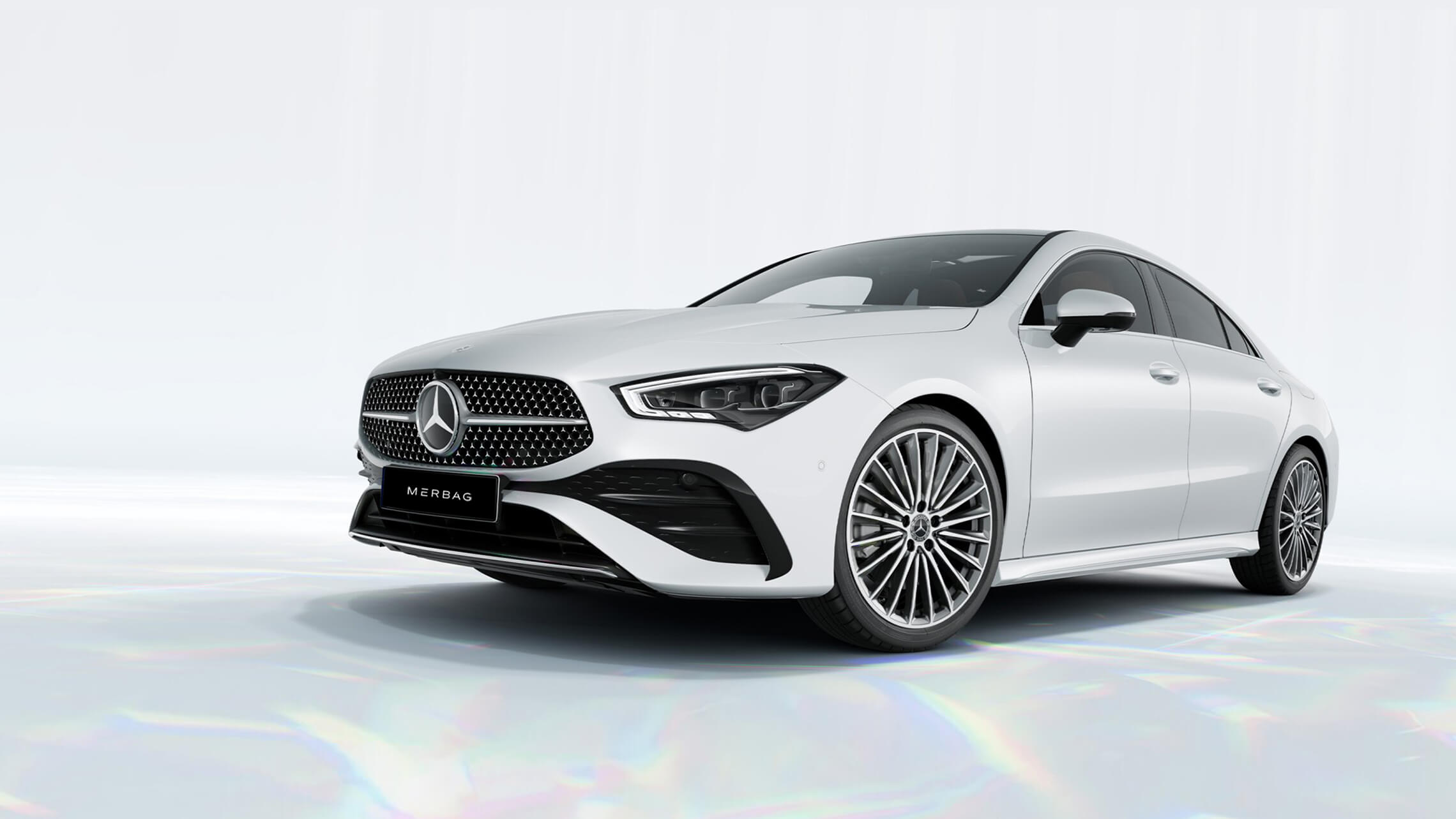 Mercedes-Benz CLA Coupe Polarweiss AMG Line - Merbag