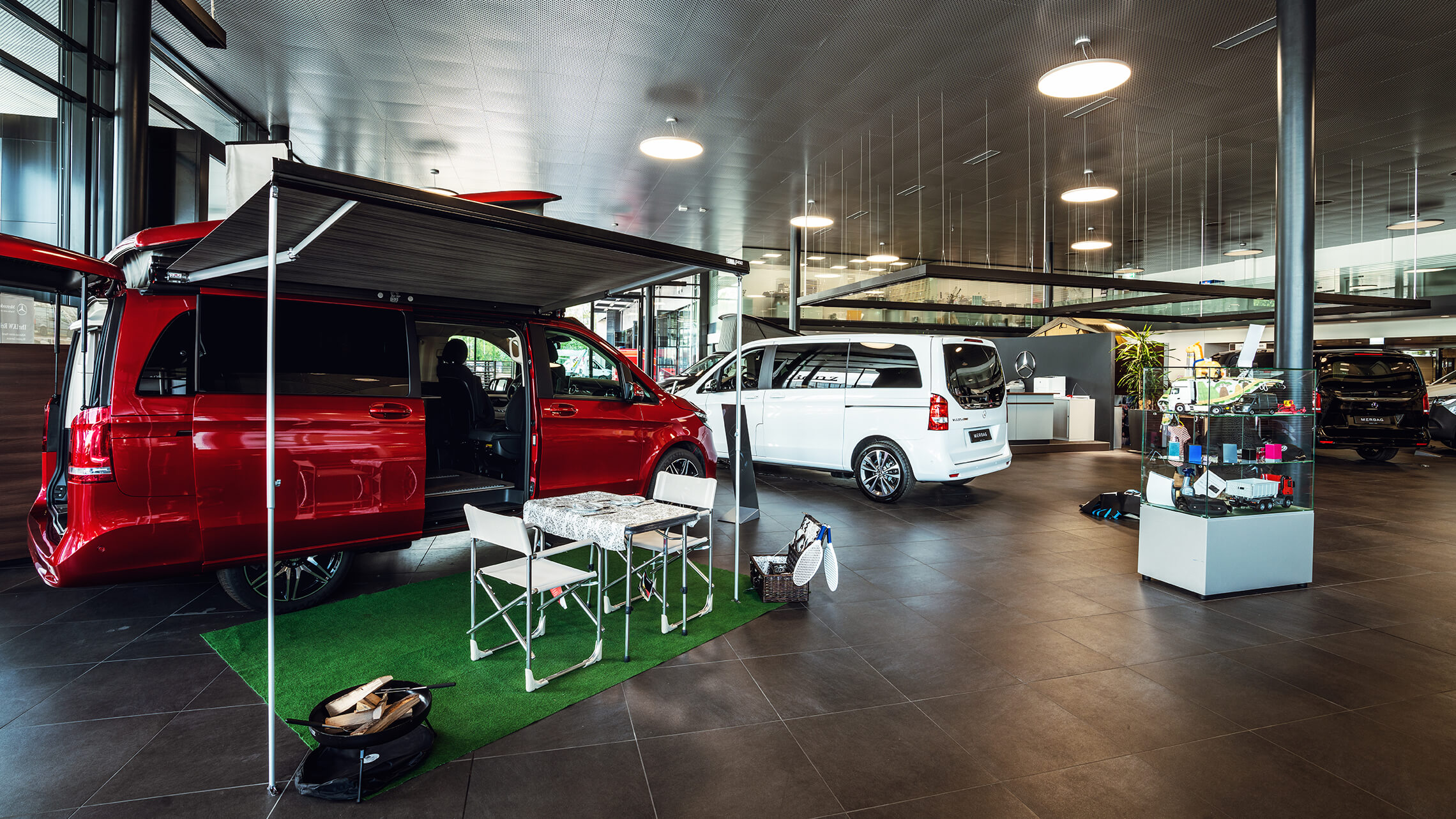 Schlieren Nutzfahrzeuge Standort Showroom 02 2280X1283