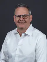 Merbag Ansprechpartner Schlieren Nutzfahrzeug Martin Steiner 426X568 Merbag Ansprechpartner Schlieren Nutzfahrzeug Martin Steiner 426X568