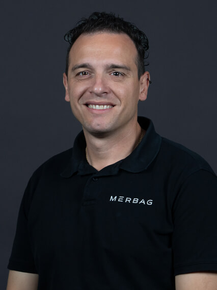 Merbag Ansprechpartner Schlieren Nutzfahrzeug Clemente Crispi 426X568