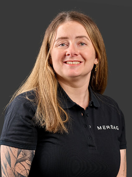 Merbag Ansprechpartnerin Granges Paccot Nutzfahrzeug Lauriane Waeber