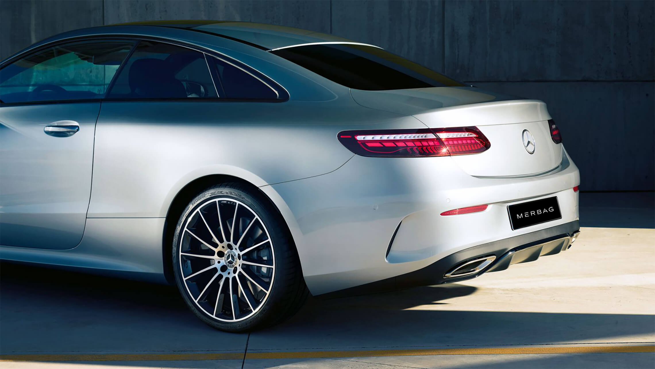 Mercedes-Benz E-Klasse Coupe 01 - Merbag