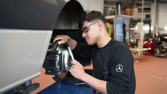 Keyvisual Slider Automobil Fachmann NF 3840X2160 Keyvisual Slider Automobil Fachmann NF 3840X2160