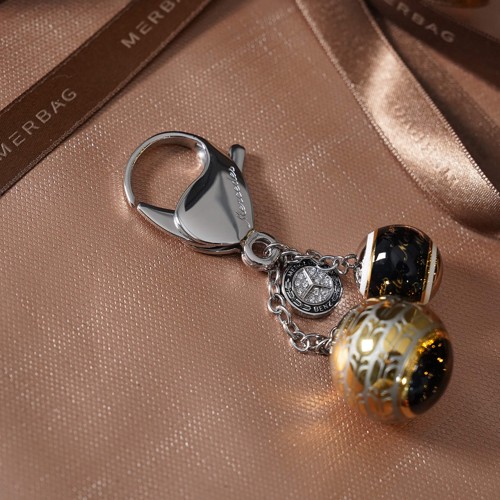 01 Schluesselanhaenger