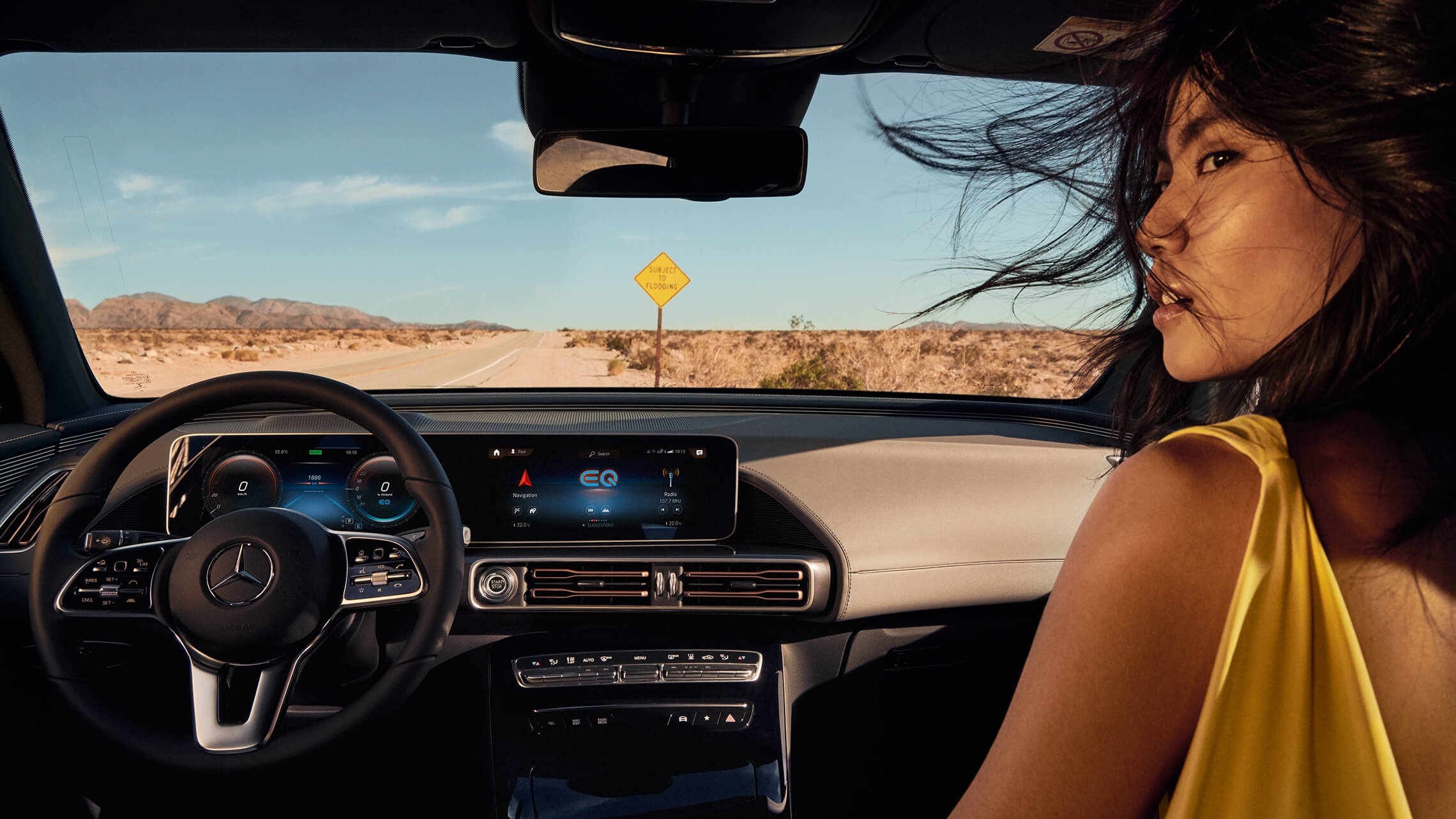 Mercedes-Benz EQC 03 - Merbag