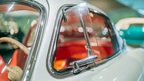 300 SL 70 Jahre 05 2280X1283 300 SL 70 Jahre 05 2280X1283