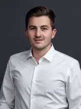 Merbag Ansprechpartner Schlieren Nutzfahrzeug Daniel Seeholzer 426X568 Merbag Ansprechpartner Schlieren Nutzfahrzeug Daniel Seeholzer 426X568