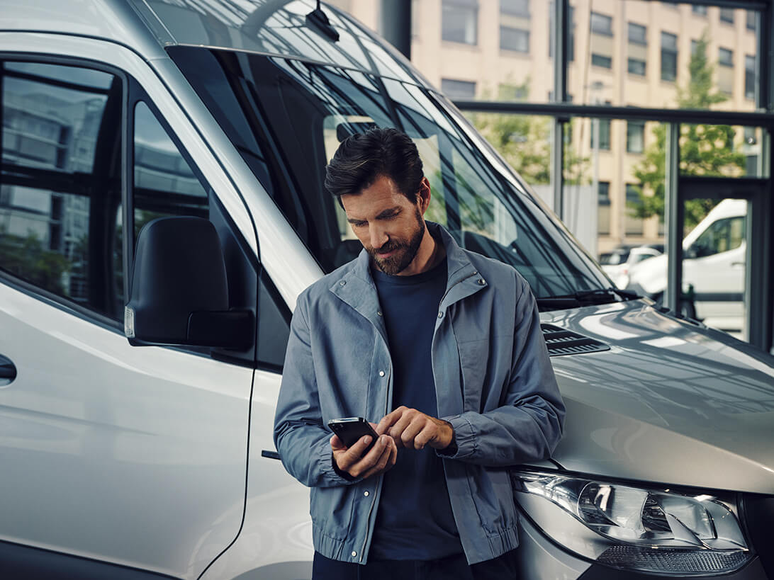 Mercedes Benz Motor Insurance 1092X819