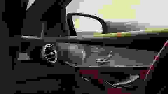 Mercedes GLC 04
