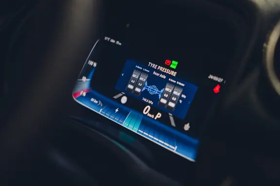 24Dt108 011 24Dt108 011