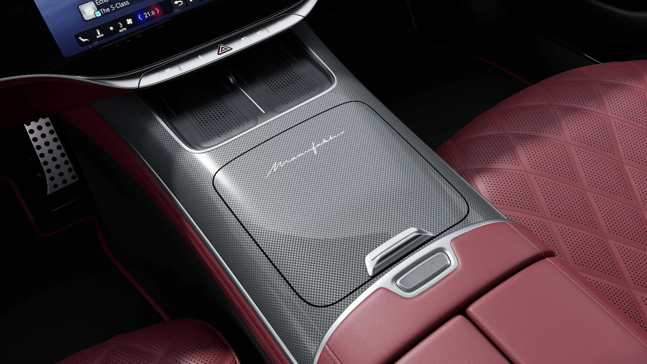 MANUFAKTUR Schriftzug