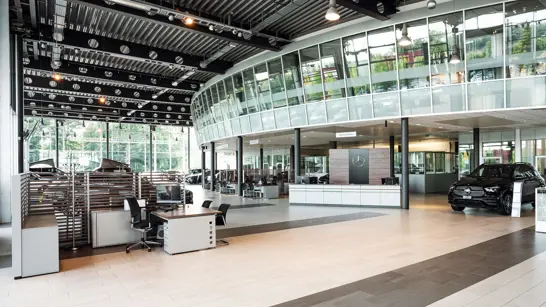 Granges Paccot Personenwagen Standort Showroom 05 2280X1283 Granges Paccot Personenwagen Standort Showroom 05 2280X1283