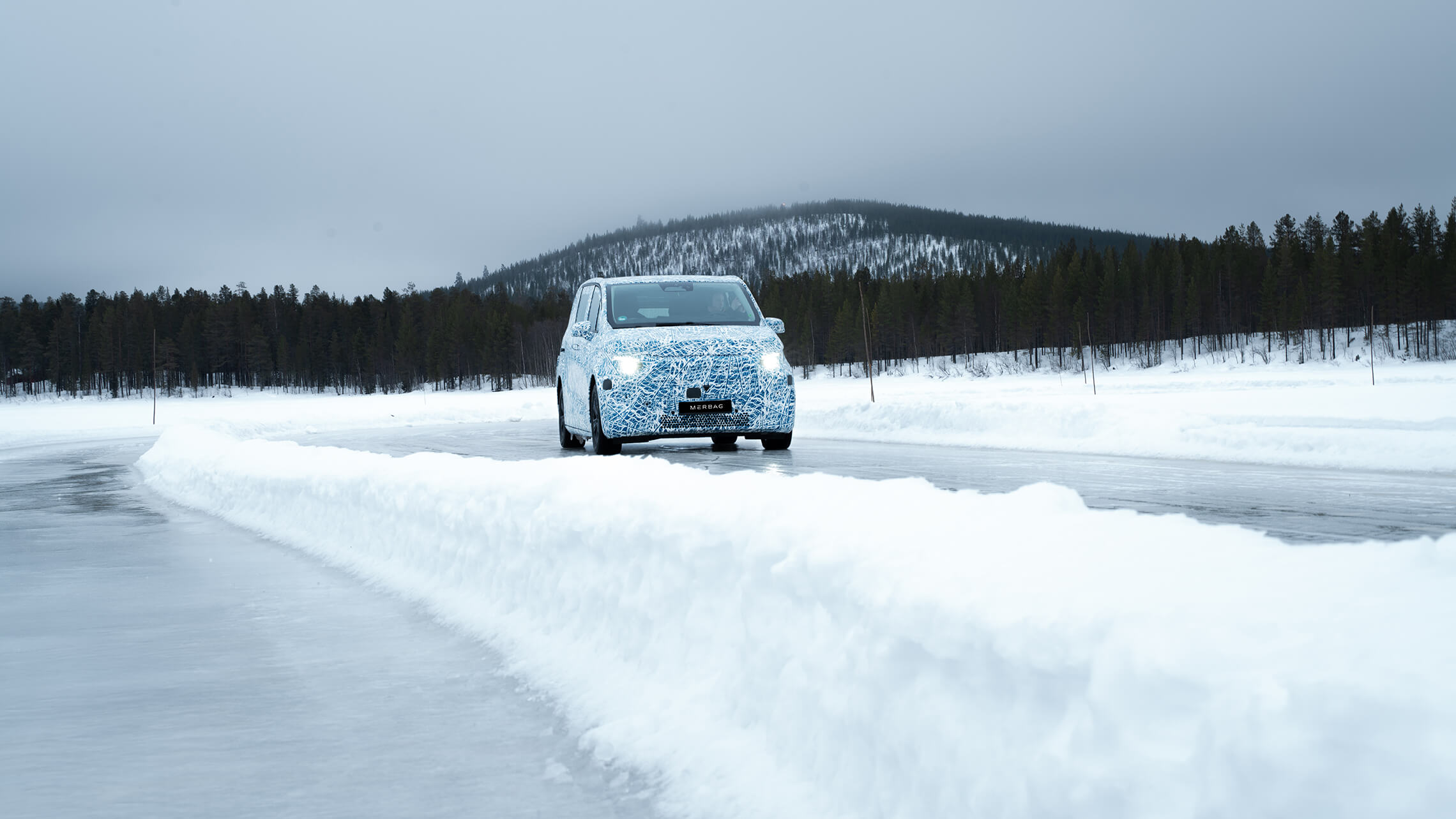 Grossraumlimousine 04 2280X1283