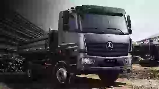 Mercedes Atego Bauverkehr 03