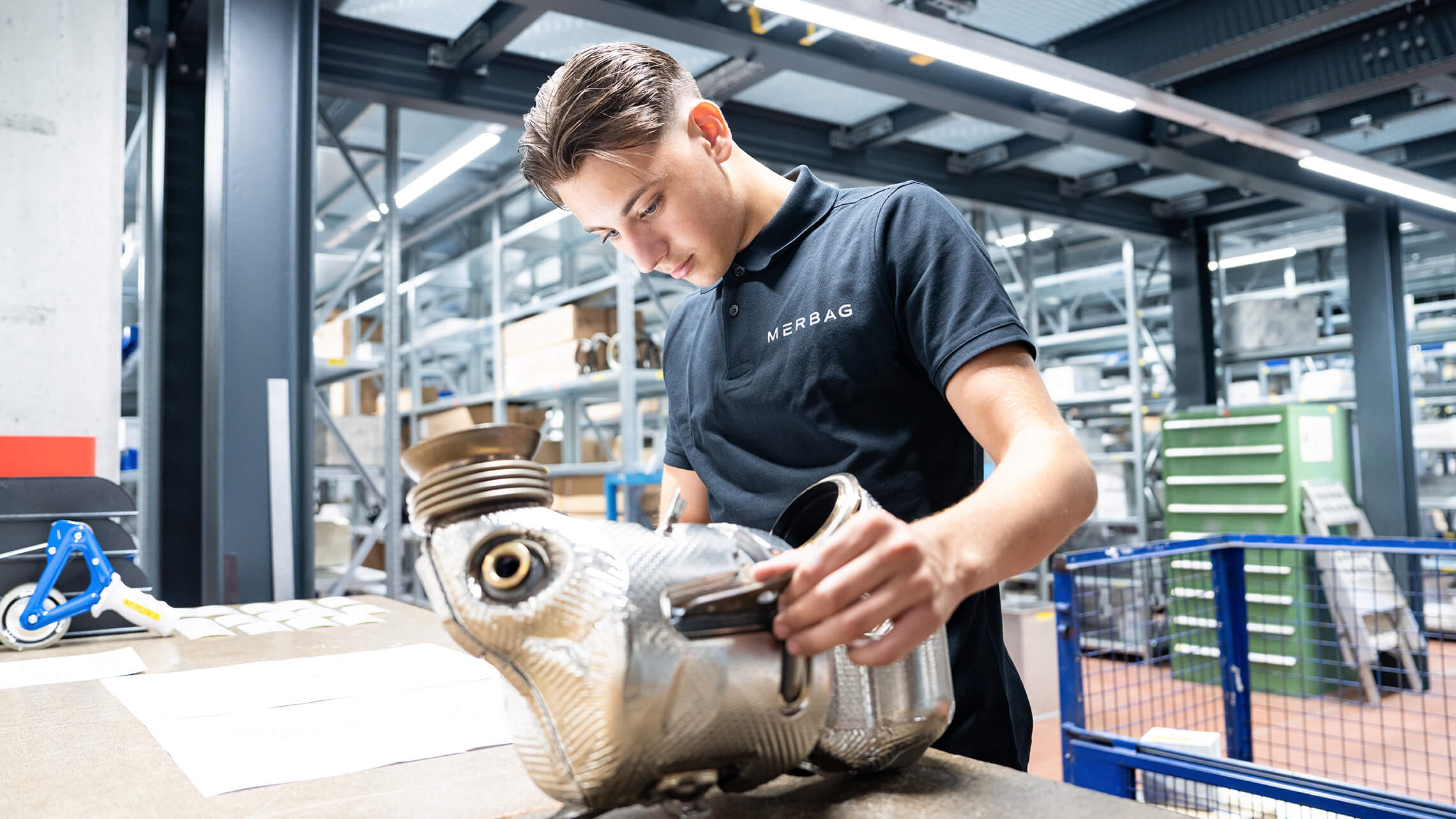 Detailhandelsfachmann Frau 01 2280X1283