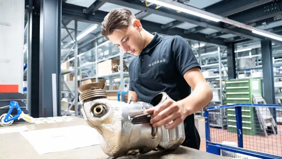 Detailhandelsfachmann Frau 01 2280X1283 Detailhandelsfachmann Frau 01 2280X1283