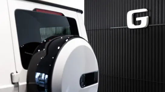 TEV Store Seefeld 09 2280X1283px TEV Store Seefeld 09 2280X1283px