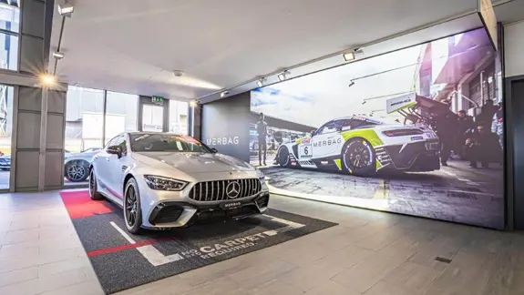 Lugano Pazzallo Standort Showroom 01 2280X1283 (1) Lugano Pazzallo Standort Showroom 01 2280X1283 (1)