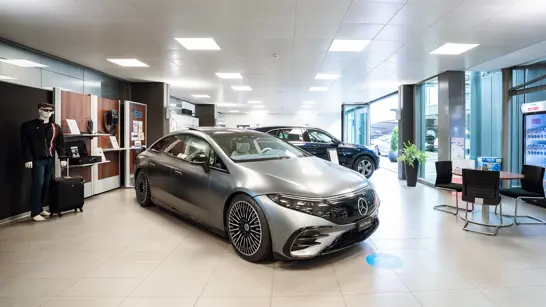 Bern Personenwagen Standort Showroom 02 2280X1283 Bern Personenwagen Standort Showroom 02 2280X1283