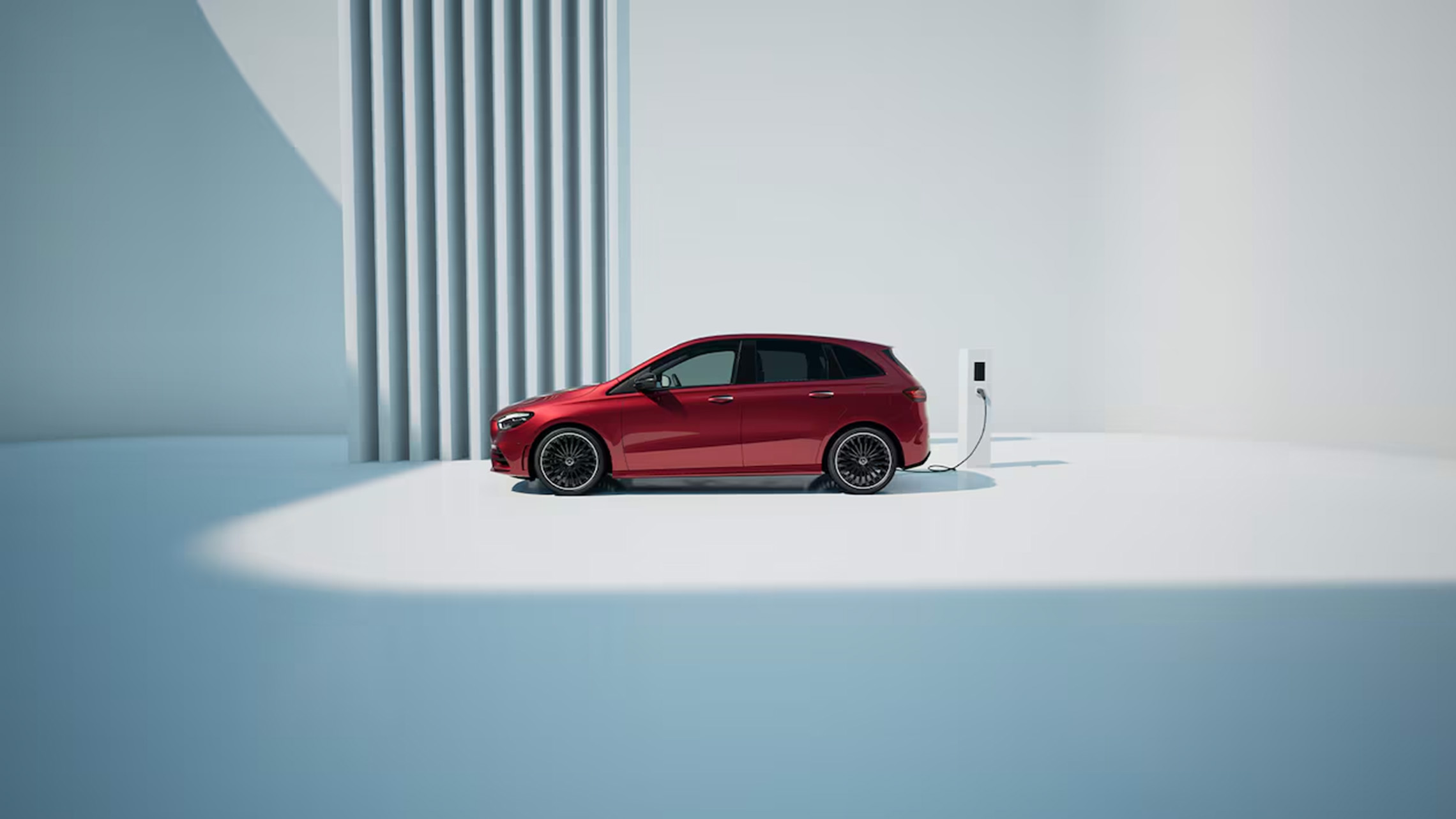 2502 Bildergalerie News Plug In Hybrid 2280X1283px