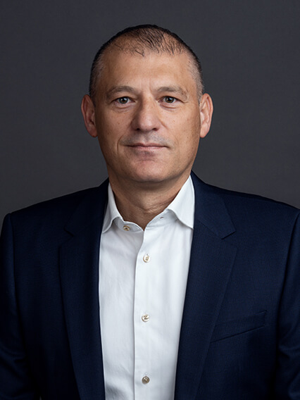 Merbag Ansprechpartner Schlieren Personenwagen Benito Passafaro