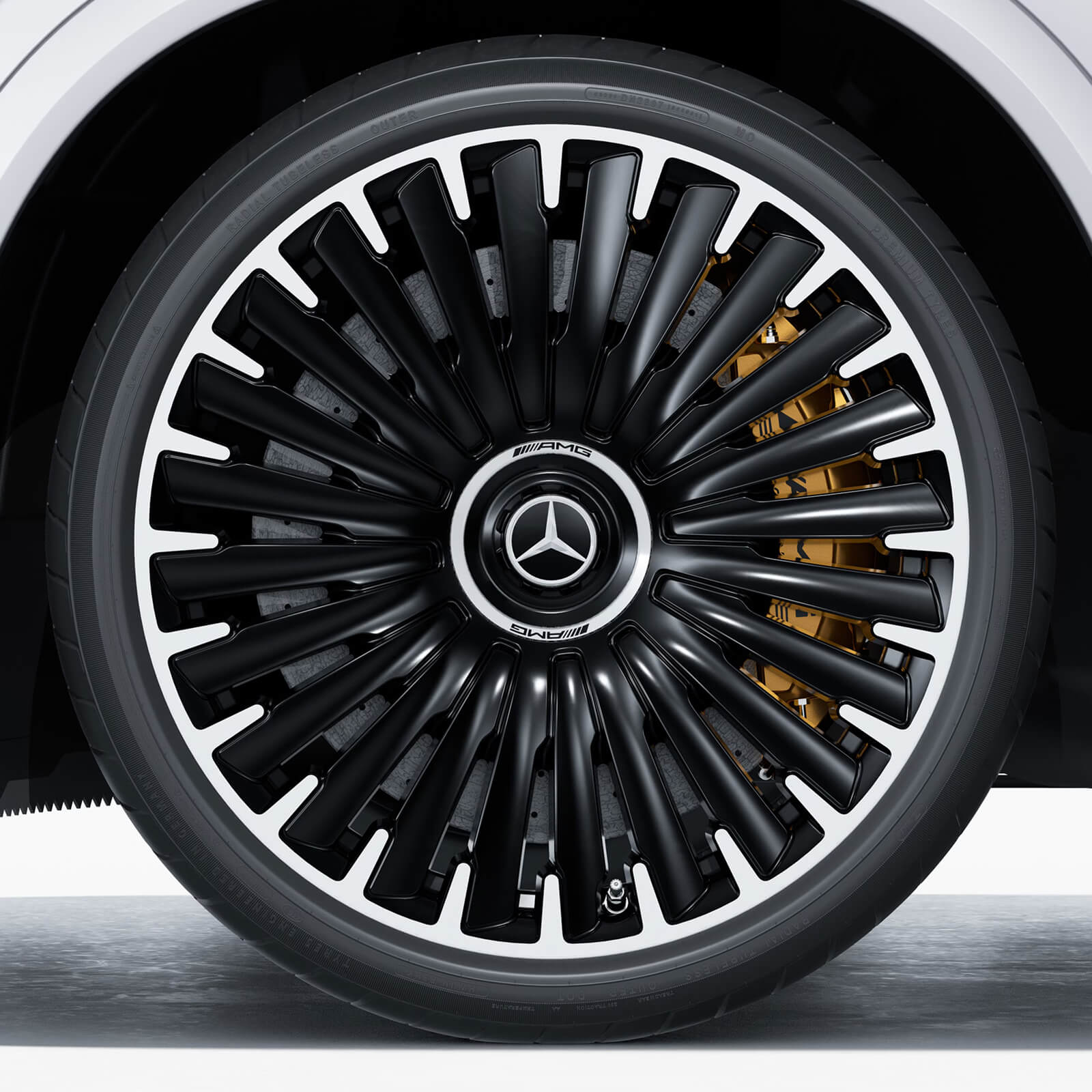 Mercedes AMG EQE AMG Keramik Hochleistungs Verbundbremsanlage
