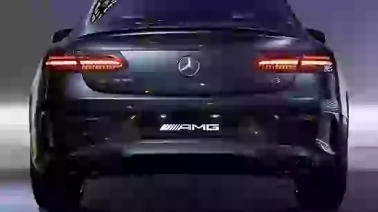 Mercedes AMG E Klasse Coupe 09