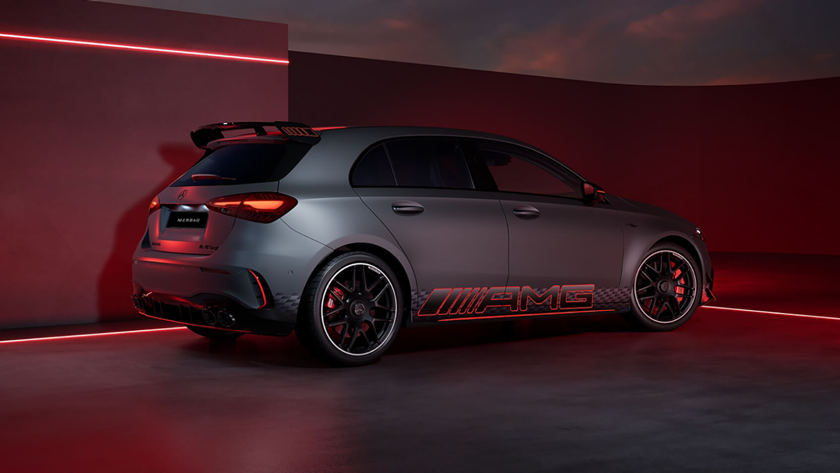 Mercedes-AMG A45 S 4MATIC Kompaktlimousine Exterieur - Merbag