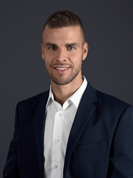 Merbag Ansprechpartner Wetzikon Kevin Tschuemperlin 426X568