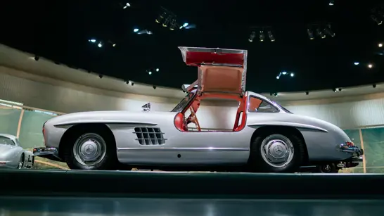 300 SL 70 Jahre 03 2280X1283 300 SL 70 Jahre 03 2280X1283