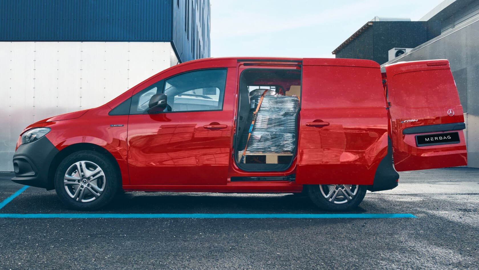 Mercedes Ecitan Kastenwagen 01