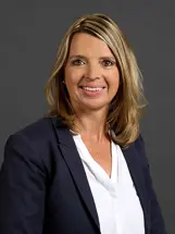 Merbag Ansprechpartnerin Bern Nutzfahrzeug Nicole Zambrano Merbag Ansprechpartnerin Bern Nutzfahrzeug Nicole Zambrano