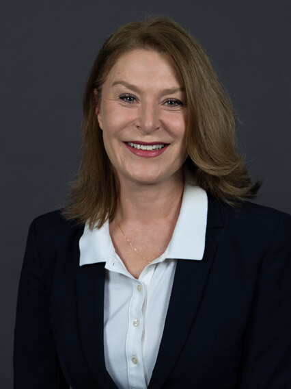 Merbag Ansprechpartnerin Schlieren Personenwagen Rosa Pereira