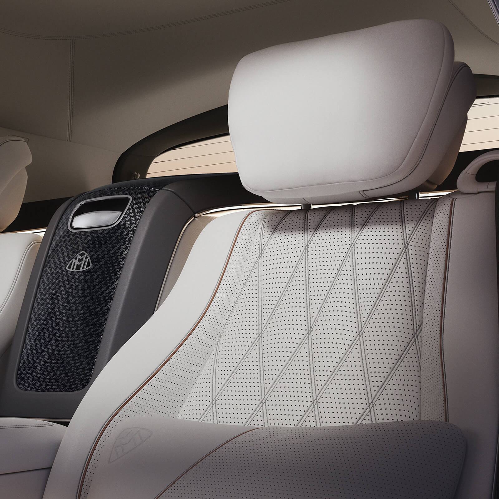 Mercedes Maybach GLS MANUFAKTUR Interieur Paket