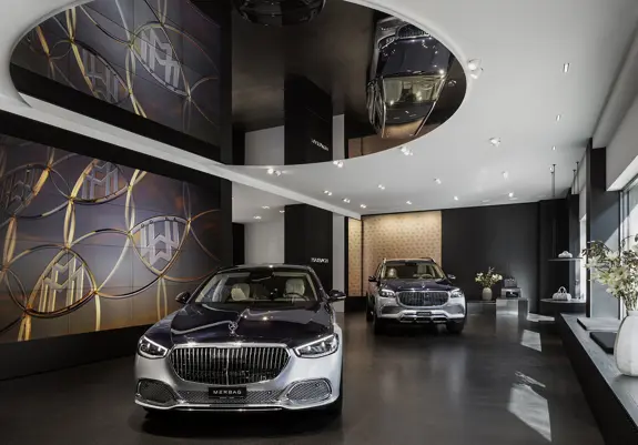Stars@Mercedes Benz Grosser Showroom Mercedes Maybach Innen 1694X1182 Stars@Mercedes Benz Grosser Showroom Mercedes Maybach Innen 1694X1182