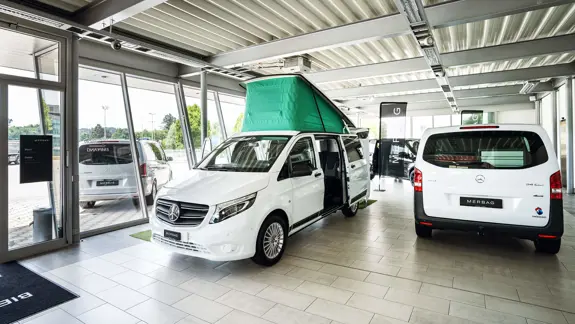 Granges Paccot Nutzfahrzeuge Standort Showroom 01 2280X1283 Granges Paccot Nutzfahrzeuge Standort Showroom 01 2280X1283