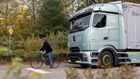 Intelligente Assistenzsyteme 04 2210 1283 Intelligente Assistenzsyteme 04 2210 1283