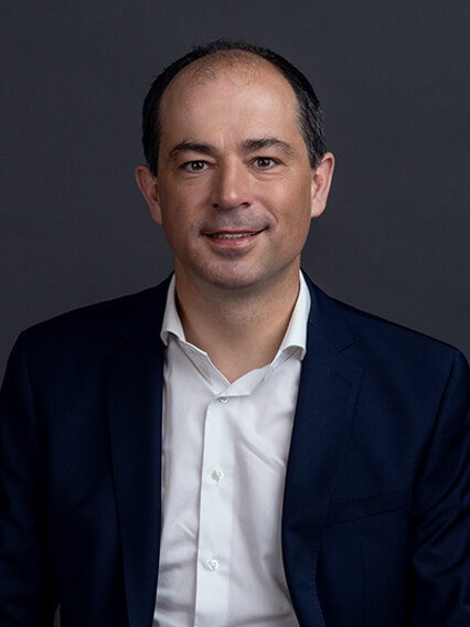 Merbag Ansprechpartner Schlieren Nutzfahrzeug Marco Studer 426X568