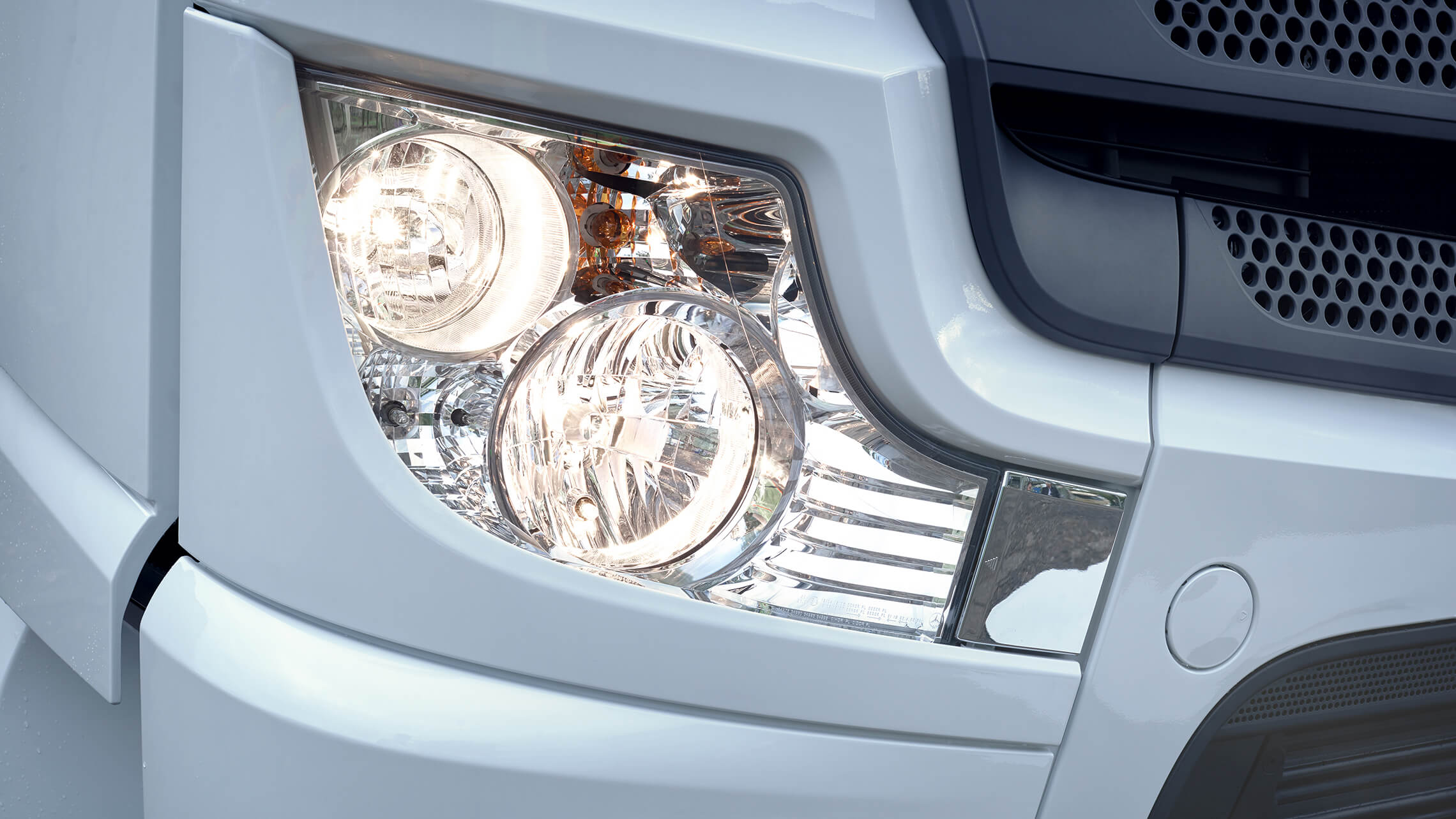 Mercedes Actros F 06