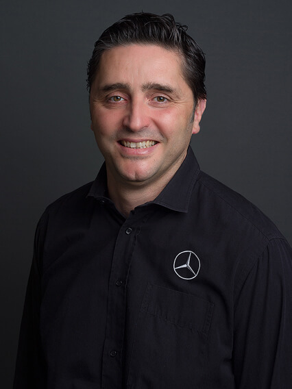 Merbag Ansprechpartner Granges-Paccot Personenwagen Argjend Smakaj