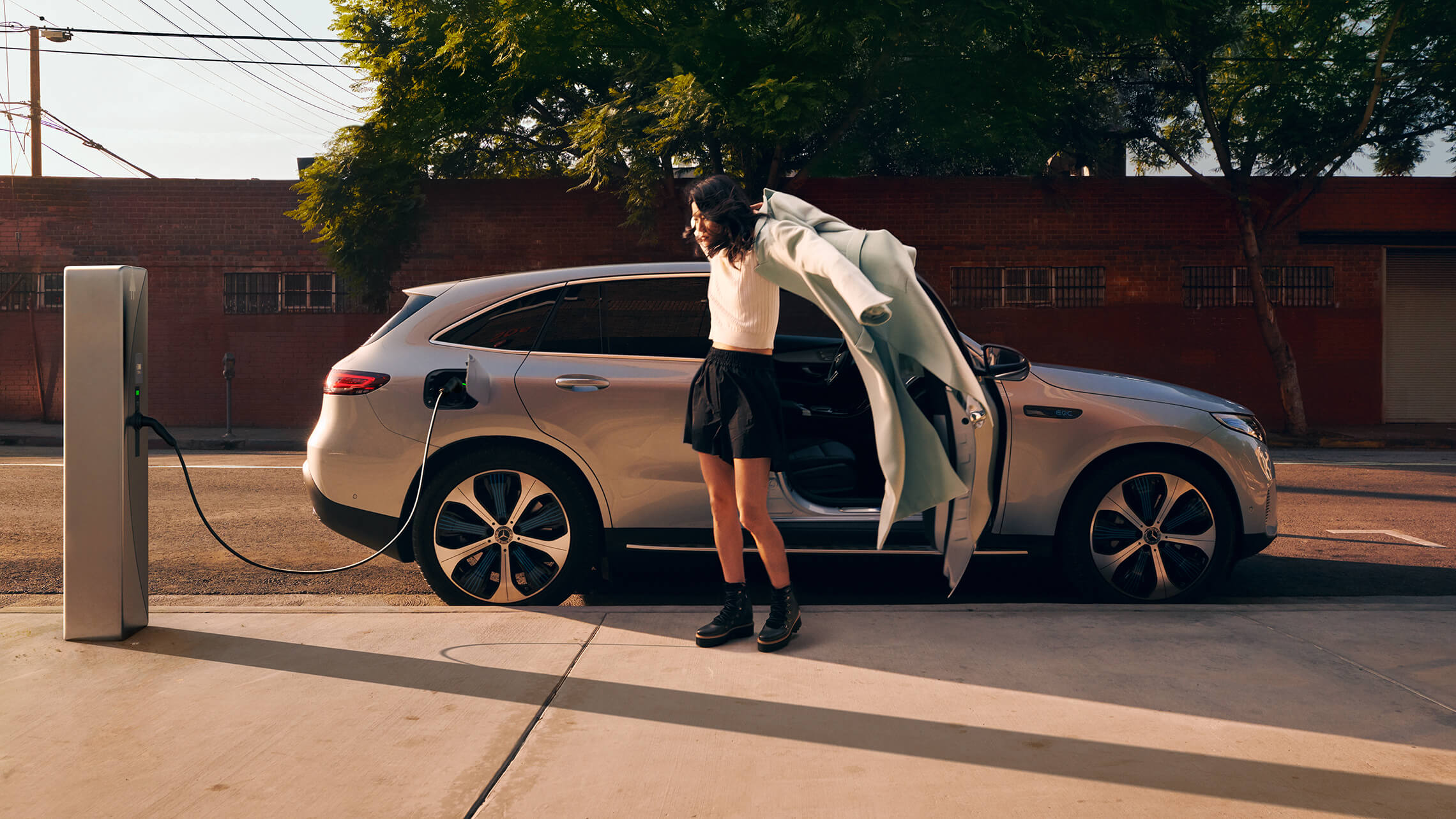 Mercedes-Benz EQC 08 - Merbag