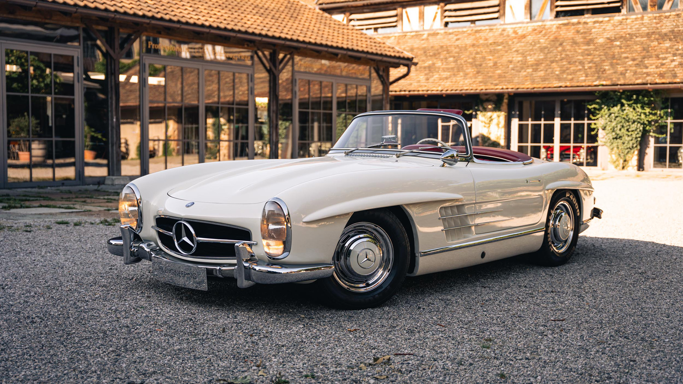 Bildgalerie 300SL Roadster 1957 Weiss Rot HK ENGINEERING Merbag Seite 2280X1283px