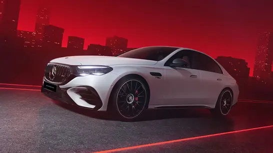 Mercedes-AMG E53 HYBRID 4MATIC Limousine 04 - Merbag Mercedes-AMG E53 HYBRID 4MATIC Limousine 04 - Merbag