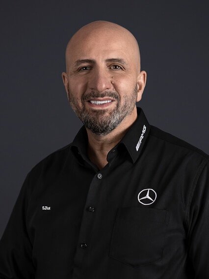 Merbag Ansprechpartner Zuerich Seefeld Sami Tut 426X568