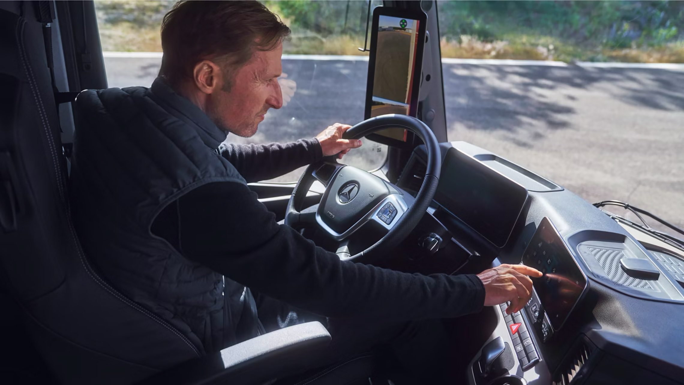 Mercedes Actros 500T 01